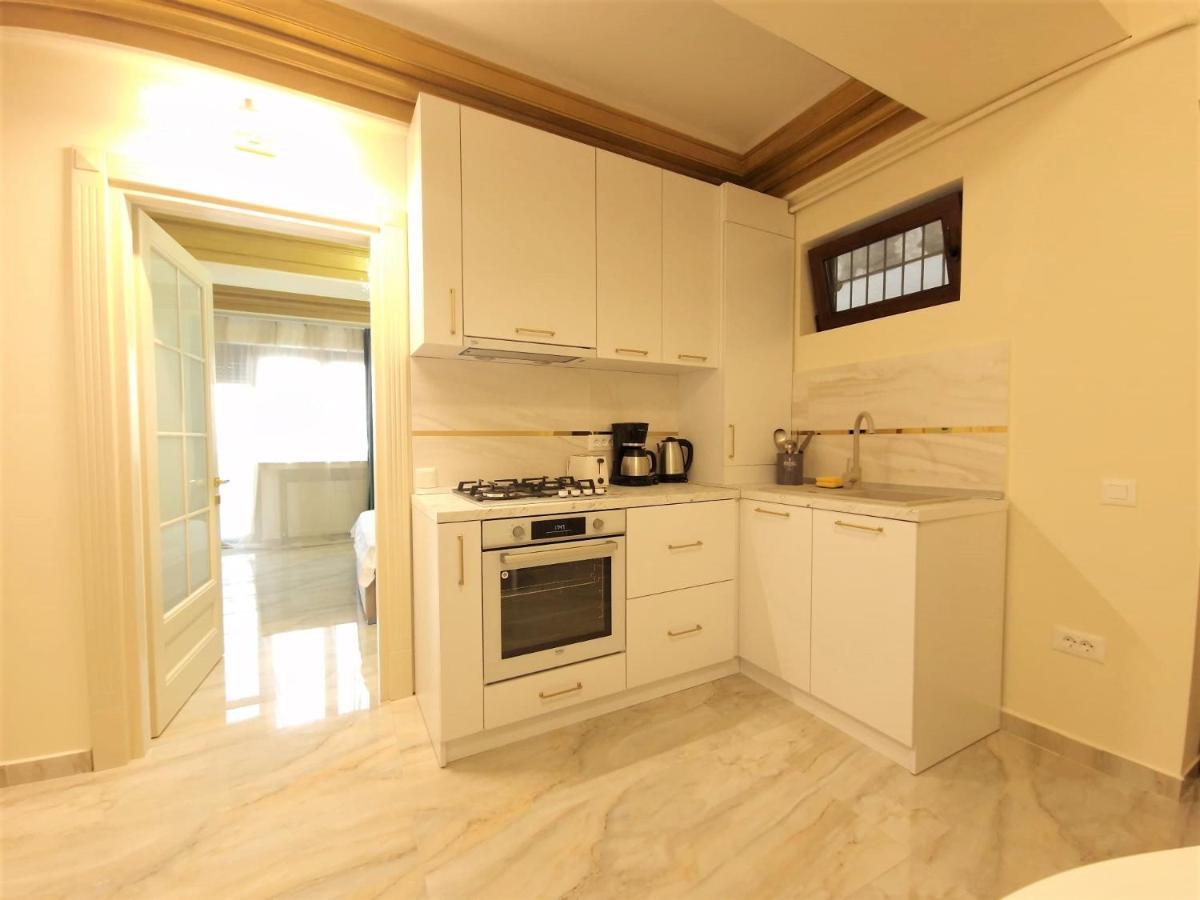 Laroka House Luxury Apartment City Center Universitate Bukarest Exterior foto